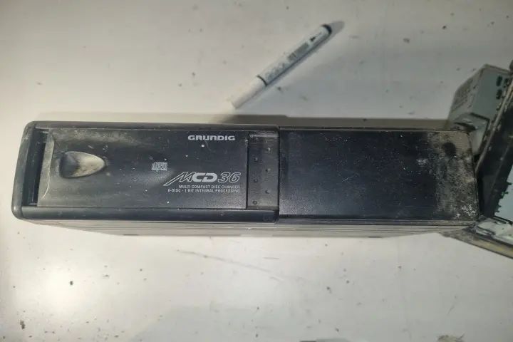 MAGAZIE CD Smart Fortwo
