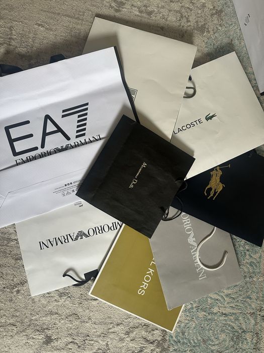 Продам бумажные пакеты бренд