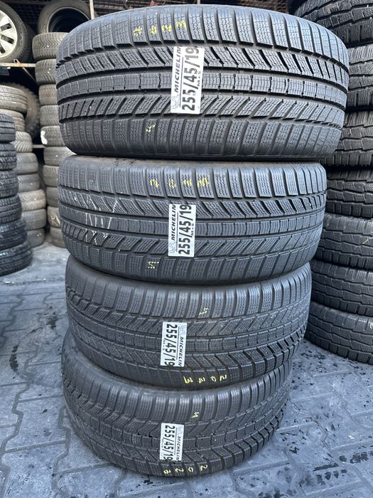 255/45/19 Michelin
