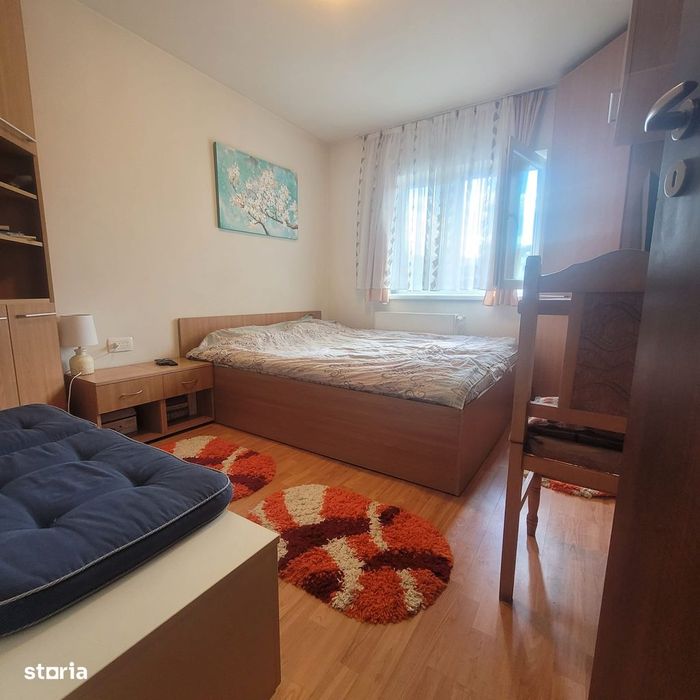 De vanzare apartament cu 4 camere Bld Grivitei