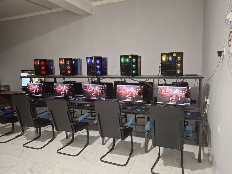 Game club uchun 10 ta Kompyuter