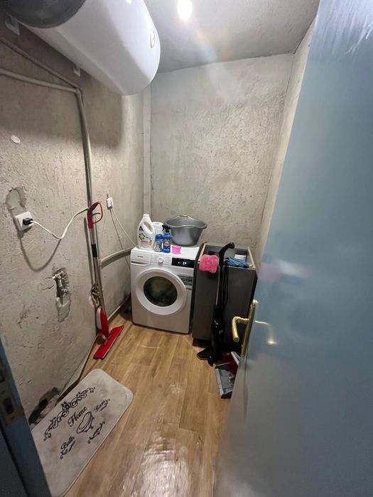 Продава се Тристаен апартамент в Кюстендил, Център - 126 кв.м за 874 €/кв.м - Снимка #5