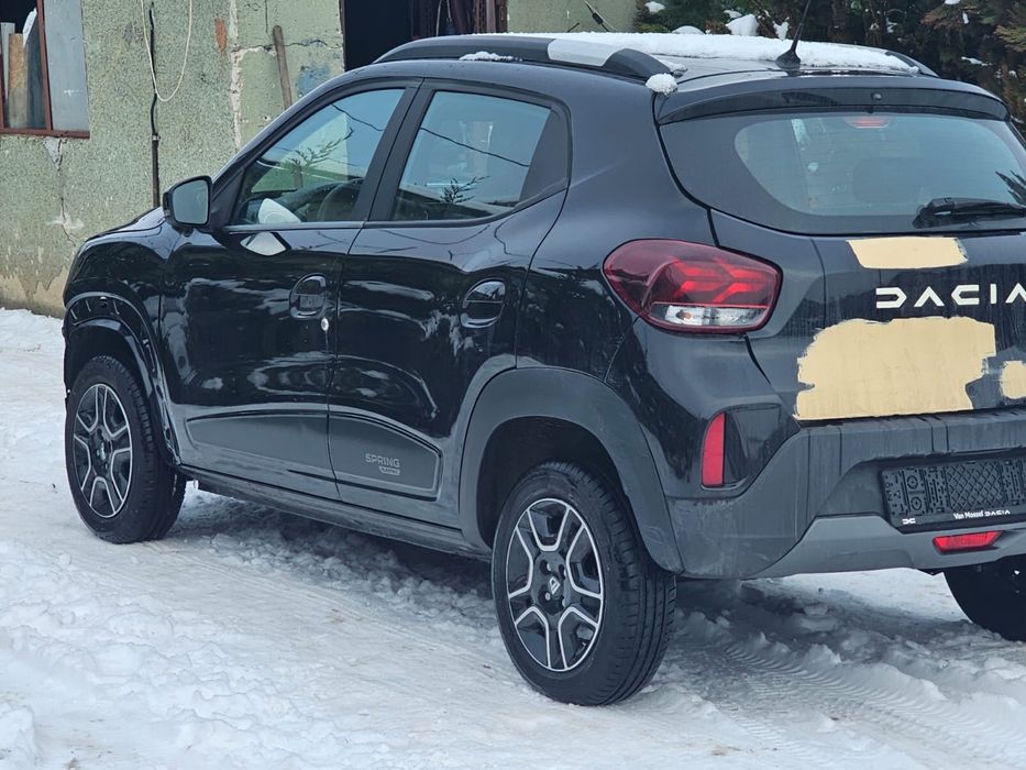 Vand Dacia spring usor avariat