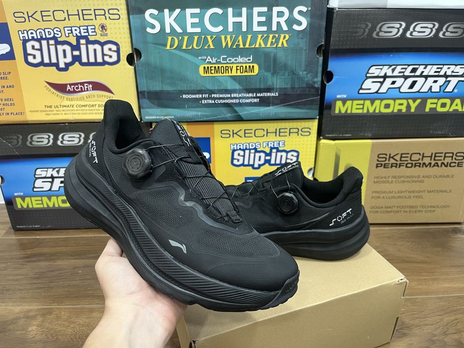 Мужские кроссовки от Skechers