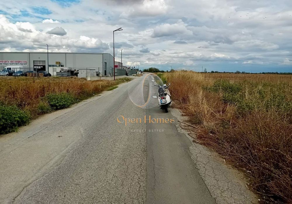 Промишлен парцел до Карловско шосе