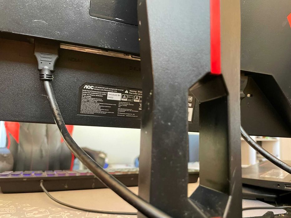 Display 165Hz Full HD AOC