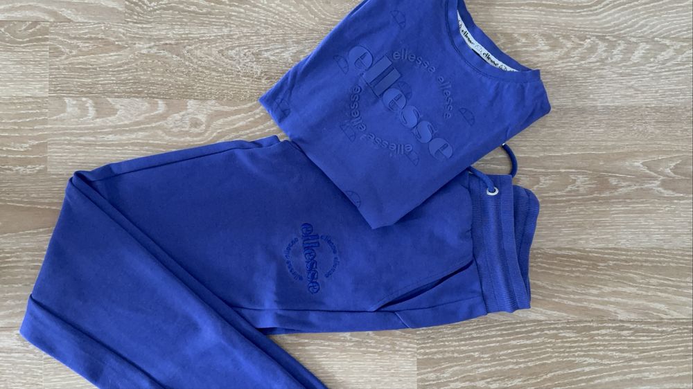 Екип Ellesse - тениска и долнище