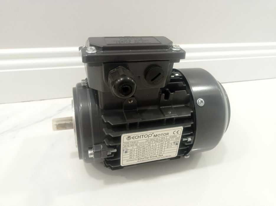 Електромотор 0.12 kw.