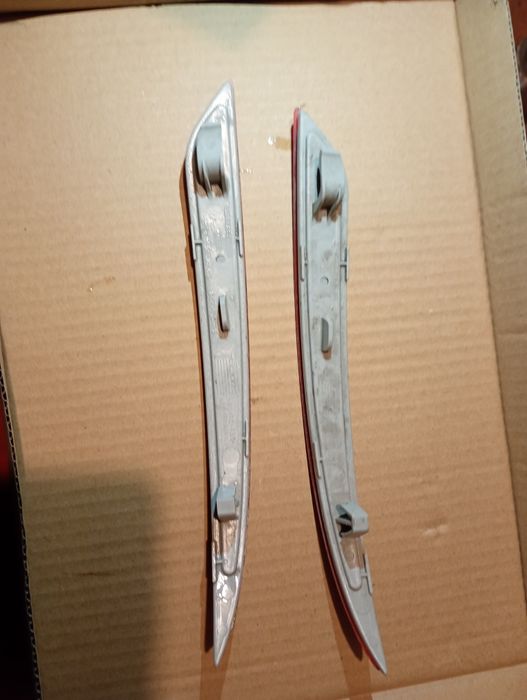 Catadioptru bara spate Ford Mondeo 5 2014-2020 ochi pisica stanga drea