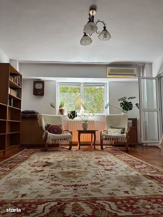 Apartament de inchiriat cu 3 camere - Calea Calarasilor (Universitatea