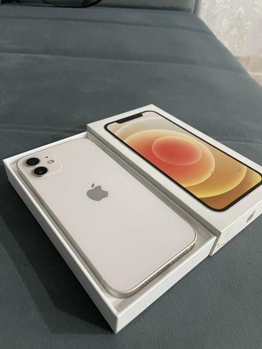 Продам айфон 12 64gb