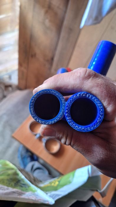 Силиконови колена, фитинги, муги