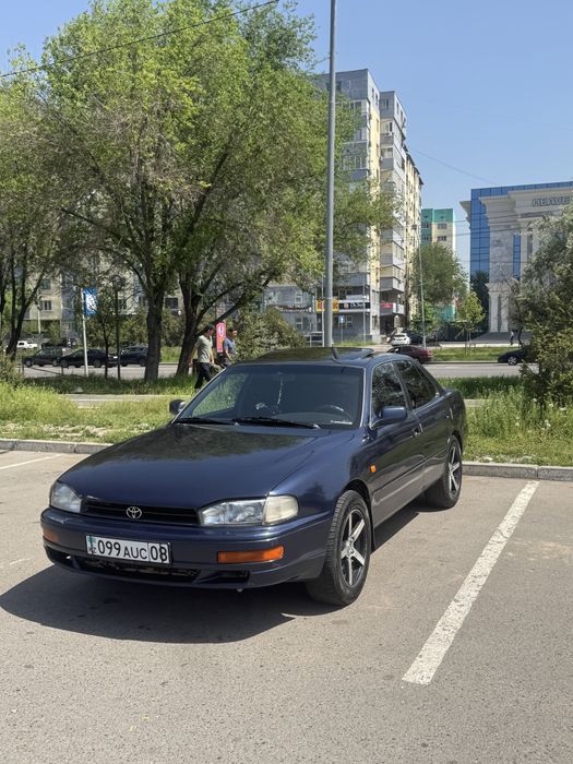 Toyota  Camry 10