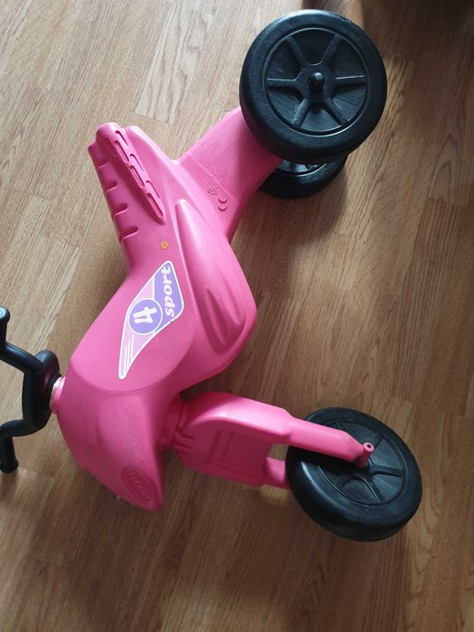 Motocicleta roz ieftină fetita