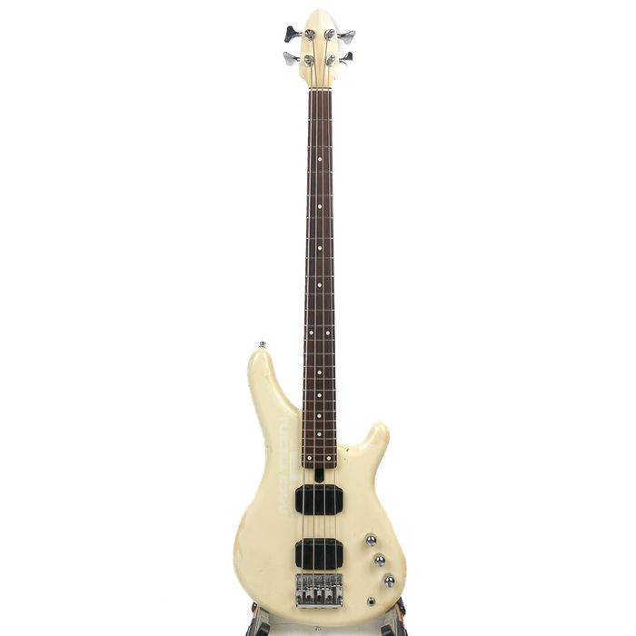 Продажа/обмен бас гитара Yamaha Motion III
