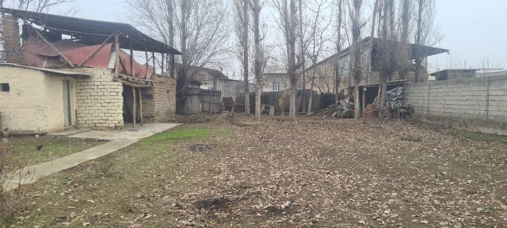 Yer sotiladi 3 sotix