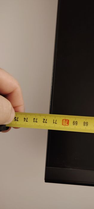 Se vind 2 televizoare