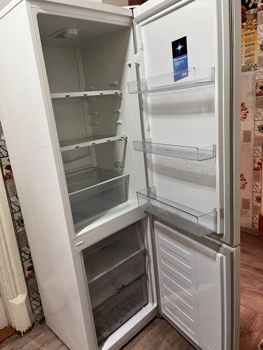 Продам холодильник б/у