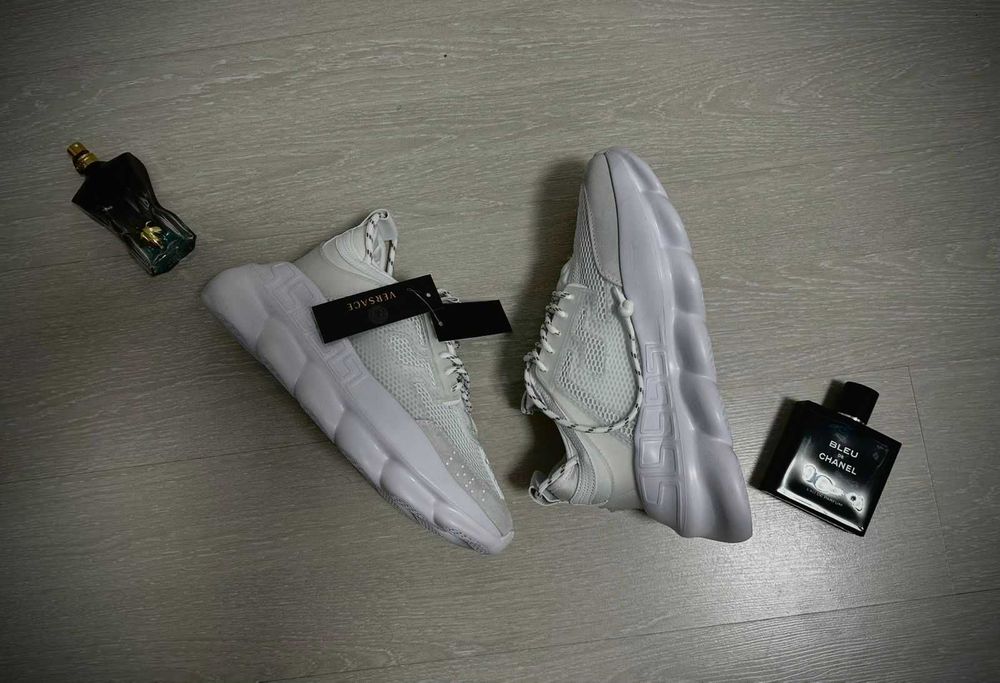 Versace Chain Reaction