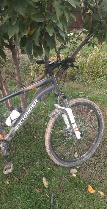 Schimb bicicleta rockrider 120s, cu un laptop bun