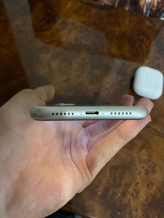 iPhone 11 Karopka document full