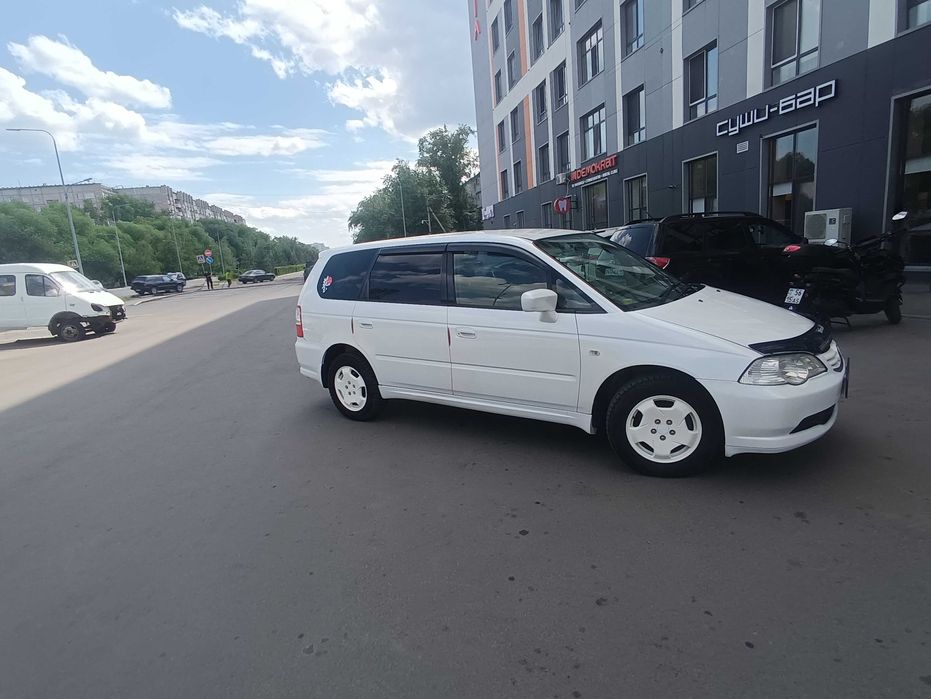 Продам Хонду Одиссей