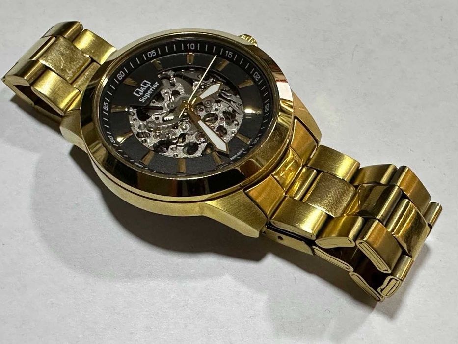 Мъжки автоматичен часовник Q&Q Superior Skeleton