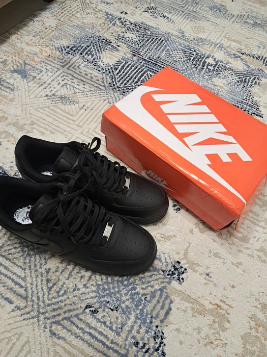 Продам Air force 1 black