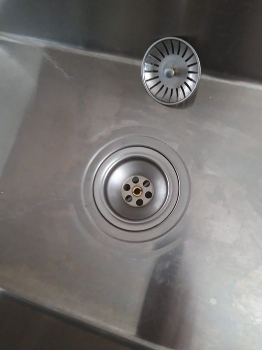 Продам раковину  на кухню