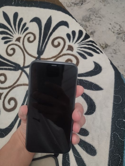 Iphone 11 хорошем сос