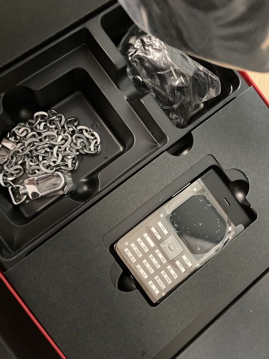 LEVIS Mobile Phone-НОВ