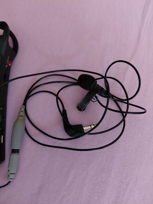 Recoder Zoom H1 cu Microfon Rodeo