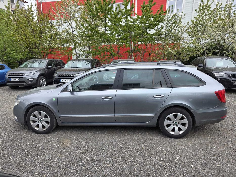 SKODA Superb 2013 — imagine 2