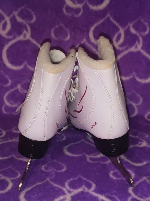 Продам коньки Salsa