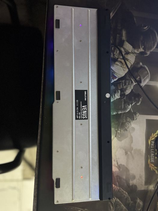 Продается клавиатура Delcom dk708 в хорошем состоянии 20штук