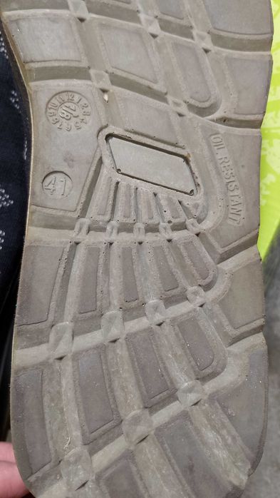 Работни обувки различни