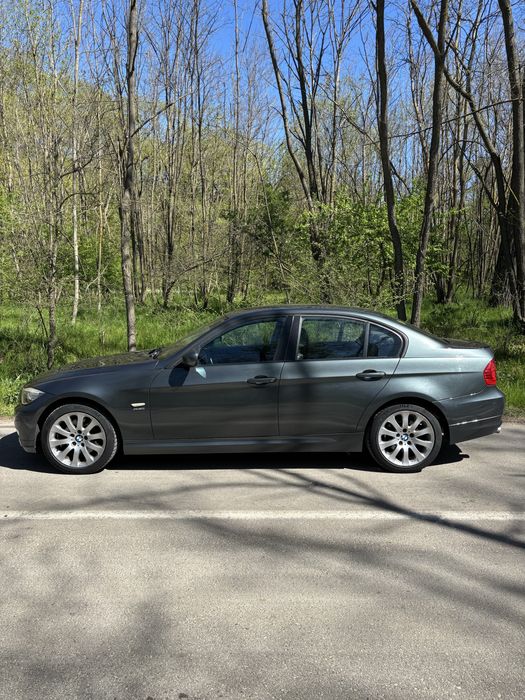 BMW 3 Series 2009 — imagine 4