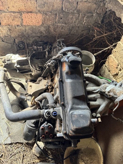 Запчасти на ваз 2109  99 и на ауди б4