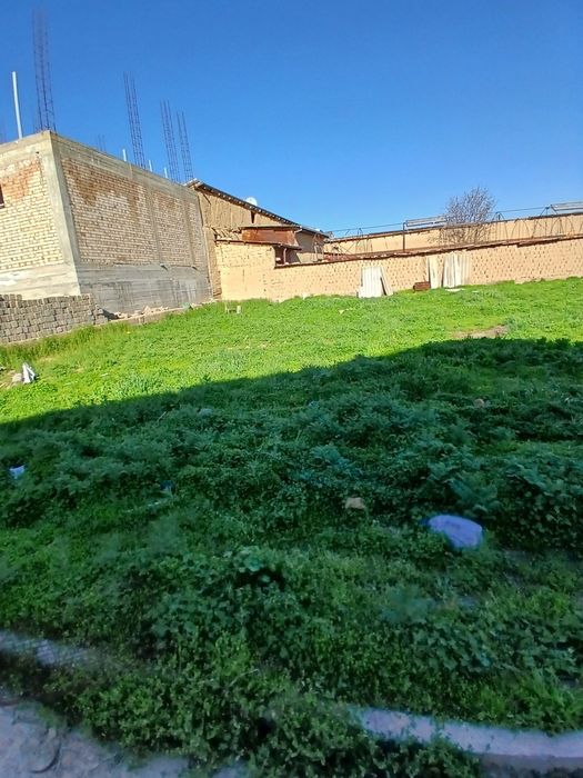 Yunsobod hasanboyda yer sotiladi 11sutu 265000$min