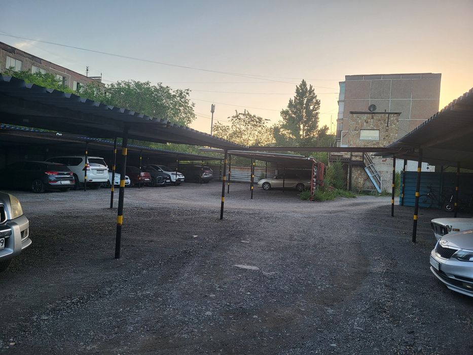 Продается автостоянка