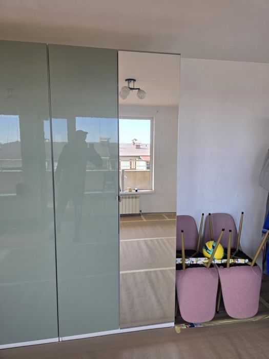 Продавам гардероб IKEA