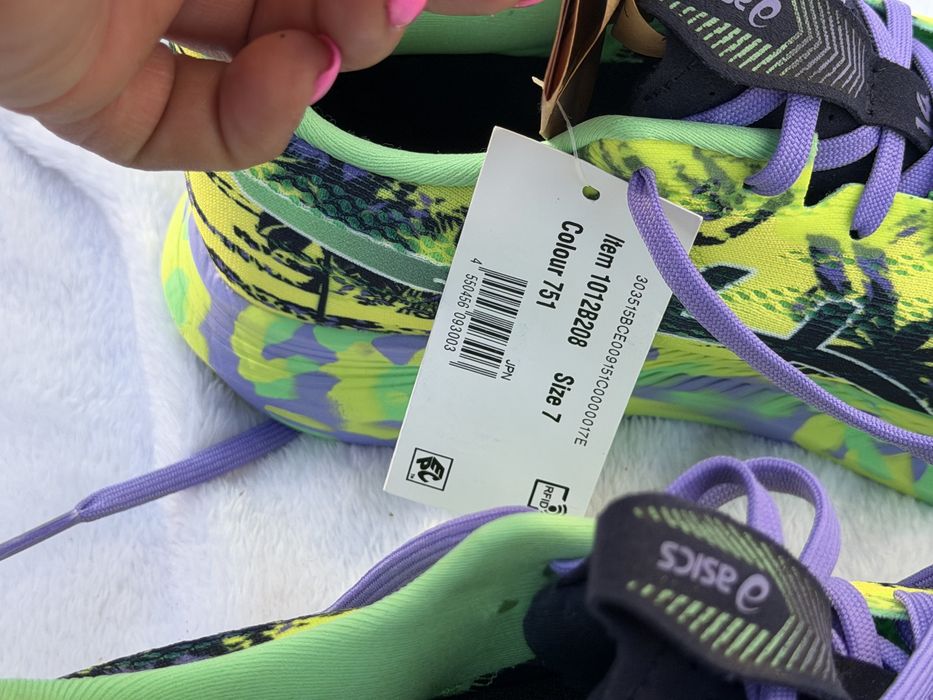 Asics Noosa оригинални дамски сникърси нови 38 номер