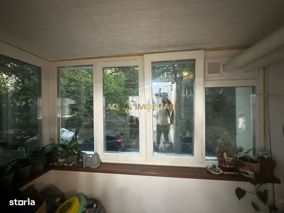 3 Camere de inchiriat | Crangasi | Metrou | Centrala |  Bloc anvelopat
