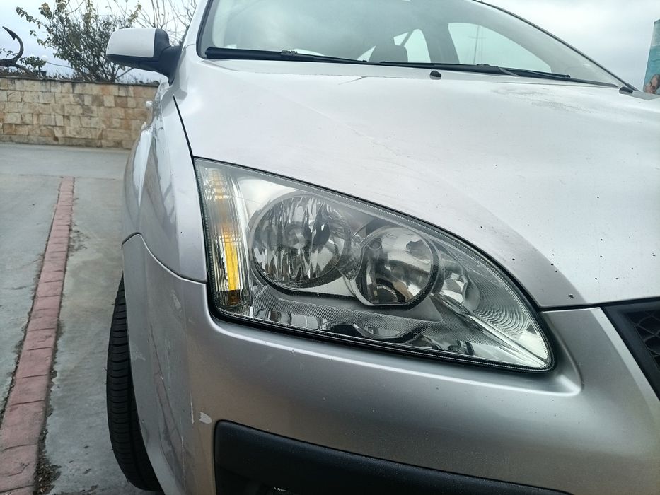 Полирам фарове на автомобили