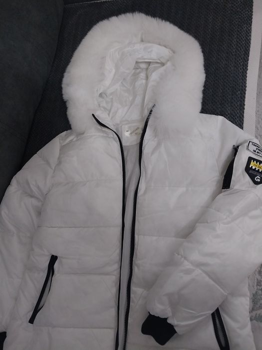 Куртка демисезонная.