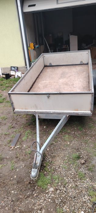 Remorca 120 m l și 215 lungime