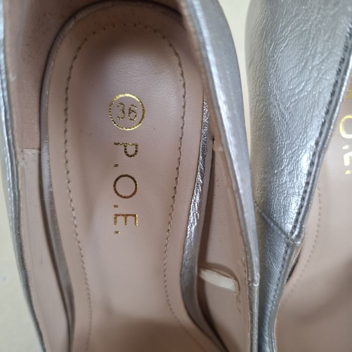 Pantofi cu toc de 10 cm
