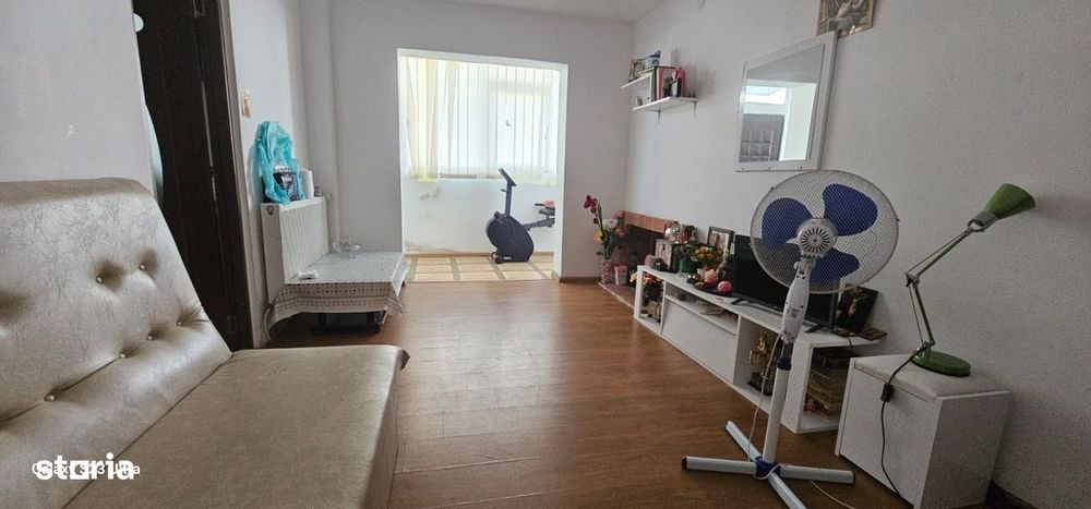 De vanzare | Apartament 2 camere cu centrala noua | Trivale | Pitesti