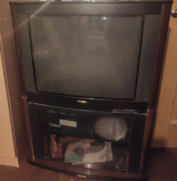 Телевизор Филипс