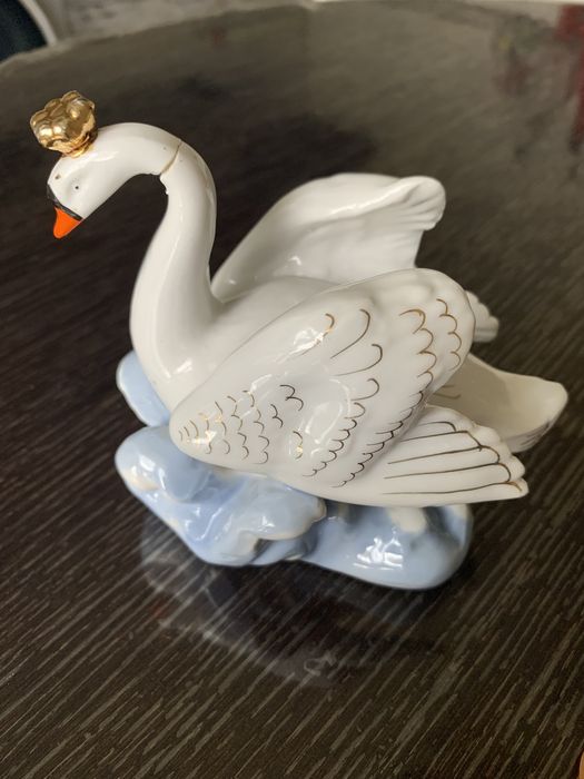 Статуэтка Царевна лебедь фарфор